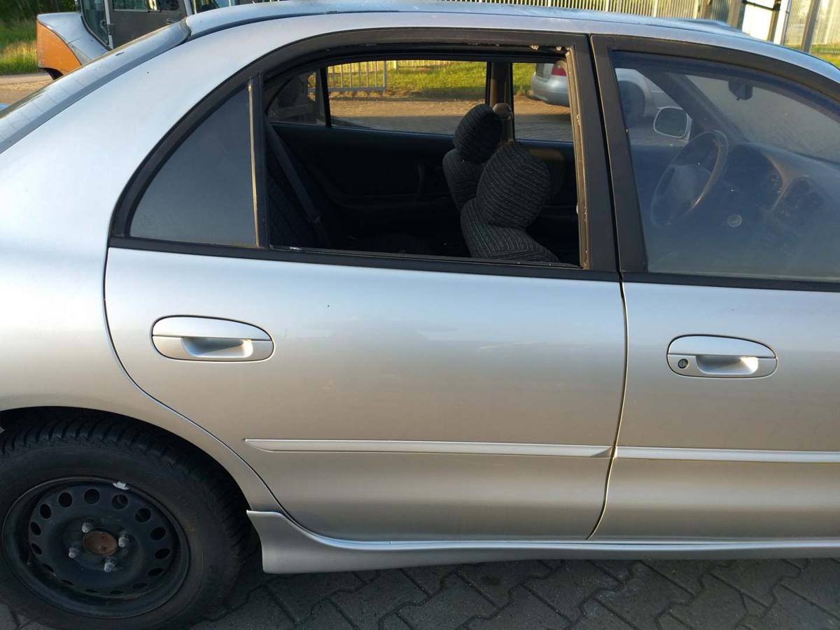 Mitsubishi Galant E50 original Tür hinten rechts Silber A69F Stufenheck Rohbau Bj.1995